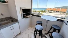 BBQ, swimming pool close to everything - Image 4