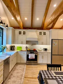Northwoods Retreat Lakefront- sleeps up to 12 w/deck & firepit! Gorgeous views! - Image 3