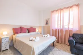Casetta Venezia • close to Stadium and Downtown - Image 2