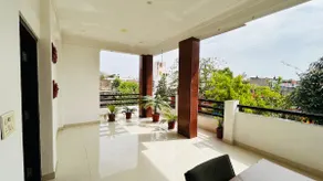 Pichola Lakeside Villa - Image 3