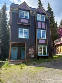 Updated Knoll Home w/ BBQ - pet friendly, hot tub - Image 2