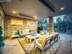 Colorado FarmHouse Retreat - Image 5