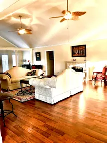 Riverfront 2BR fish&kayak deck 15 minutes Savannah - Image 3