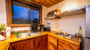 Downtown Studio w/private Hot Tub by Arenal Homes - Image 5