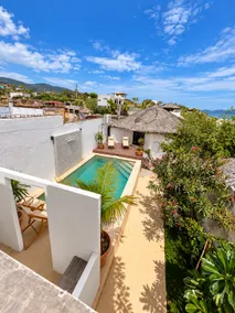 Beachfront Bungalow ”Rose of the Winds” - Image 4