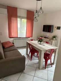 Villa Trevisi - ROOMS -free parking - Image 2