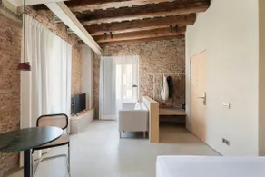 Studio 2 pax dans le Born - Image 2