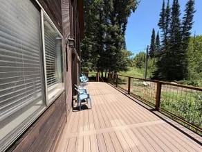 Storm Mountain Escape by Cottonwood Lodging - Image 3