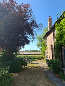 Preston Farm House, steeped in character and charm - Image 3