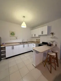 Cozy Little Spot! 2BR, 1st Level, Near Airport - Image 3