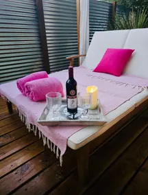 The Pink Bungalow - Image 5