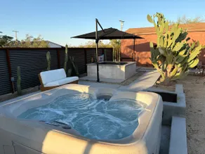 The Neon Cactus - Private Retreat in 29 Palms - Image 2