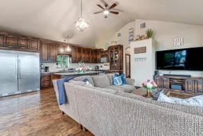 1/2 Mi to Lake Texoma! Spacious Group Escape - Image 2