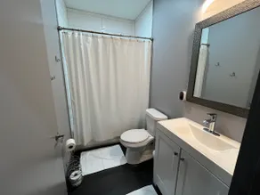 3.4 mins from Airport, Marta, & restaurants - Image 5