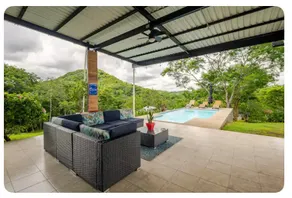 Mountain house + pool and stunning views - Image 2