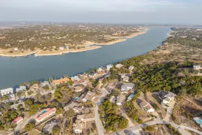 Feed the deer w/Lake Travis views & open Boat Ramp - Image 5