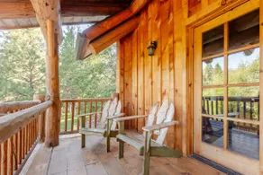 Unique Lodge on private White River - Image 5