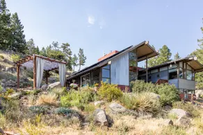 Mountain Suite - Hot Tub, Sky Deck with Epic Views - Image 2