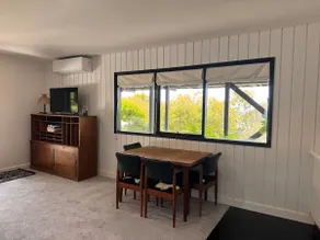The North Nest. Lorne unit 100 mts from the beach. - Image 4