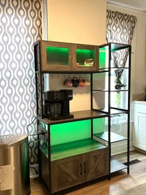 Modern-Bohemian quarters - King Bed-Washer/Dryer - Image 3