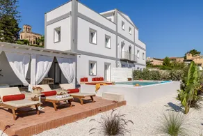 Villa Nico: swimming pool - jacuzzi - sea - Image 3