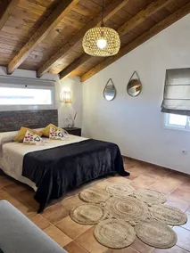 Ideel villa til afslapning, med pool og jacuzzi, god udsigt over bjergene - Image 5