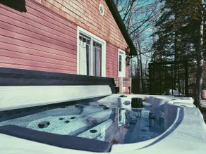 Classic-Country Getaway Hot Tub AC EV Charger - Image 5