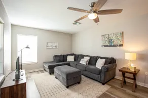 The Central Cottage: 7min to Silos/Downtown/Baylor - Image 3
