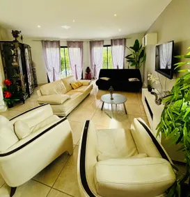 Villa contemporánea pies en agua agua. ¡Promoción del 10% del 24 al 31 de agosto de 2019! - Image 4
