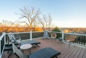 Beautiful Scenic View Home in Nashville Tennessee! - Image 4