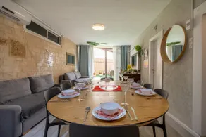 Star of the Sea - Apartment with a large garden, pool and Italian Jacuzzi - Image 2