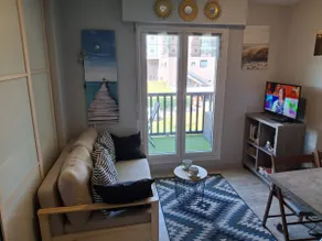Cozy apartment, balcony with sea view, direct access to the beach - Image 2
