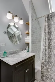 1BR Bright Bucktown Loft - Great Location! - Image 5