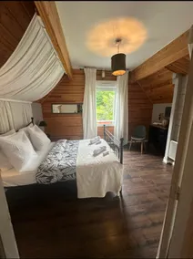 Charming wooden chalet, near Mt St Michel - Image 4