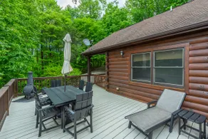 Sweetwood Lodge: 3 sovrum, 3 BA stuga / bungalow i Old Fort, 6 sovplatser - Image 5