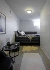 Small basement studio in house, 15 min from city - Image 5