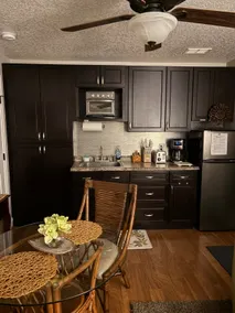 Calm, Cozy, and Country Guest Suite - Image 3
