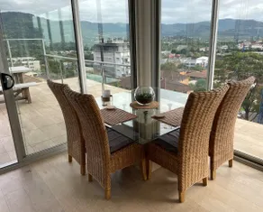 North Wollongong Penthouse Studio Apartment - Image 3