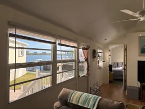 Lovely Waterfront Cottage On Nettles Island - Image 4