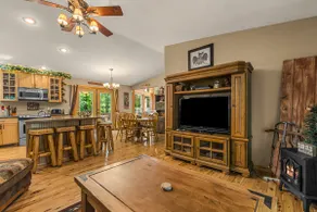 Sun-Filled Cabin | 3BR + Large Deck + Pet-Friendly - Image 5
