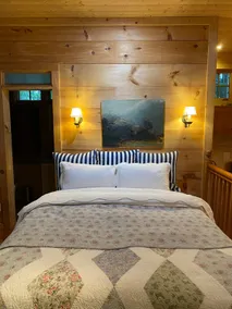 Romantic Cottage, warm and cozy, w/ woodstove. - Image 3
