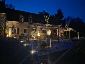 Stunning 1816 stone villa 2.5 hours from Paris - Image 3
