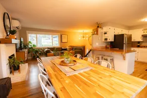 Easy Eugene Stay w/ Yard, Space & Private Primary - Image 4