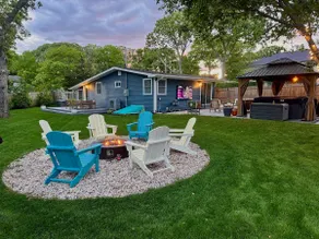 The Hamptons Surf Cottage! - Image 2