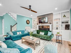 Luxe 5BR Near DPAC | Outdoor Movie, Gazebo & Games - Image 3
