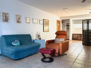 La Burbuja: Artist residency in Miramar with terrace - Image 3
