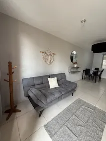 Nice house, close to the airport and industrial area - Image 3