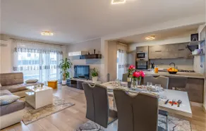 Beautiful Home In Skatari - Image 5
