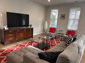Modern Spacious Craftsman Near Chico State & Enloe - Image 3