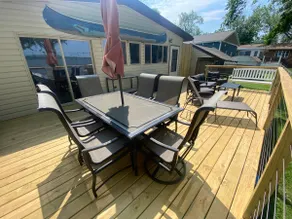Waterfront Koshkonong Home w/ Amazing Sunsets - Image 3